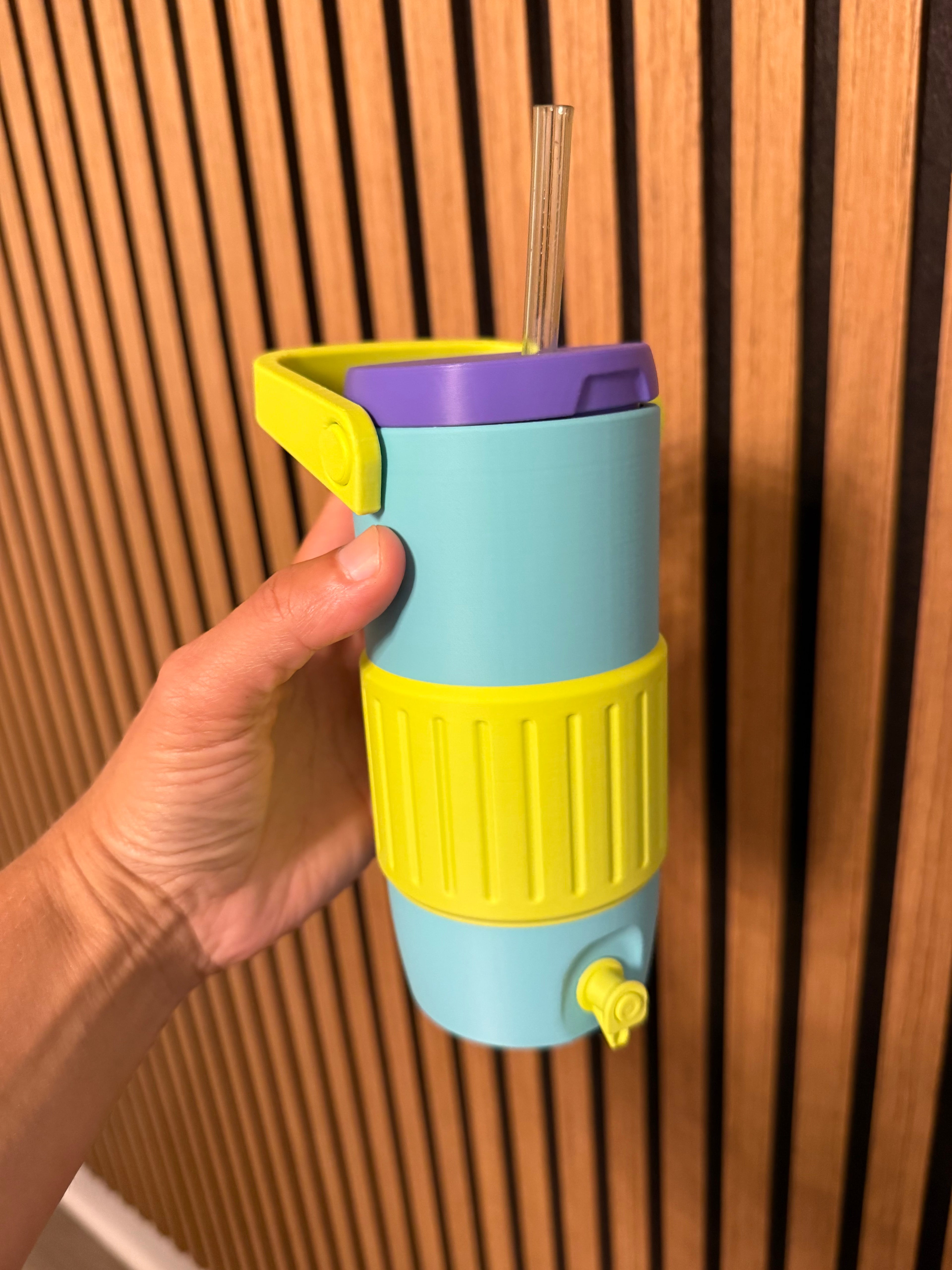 Skinny Retro Can Koosie