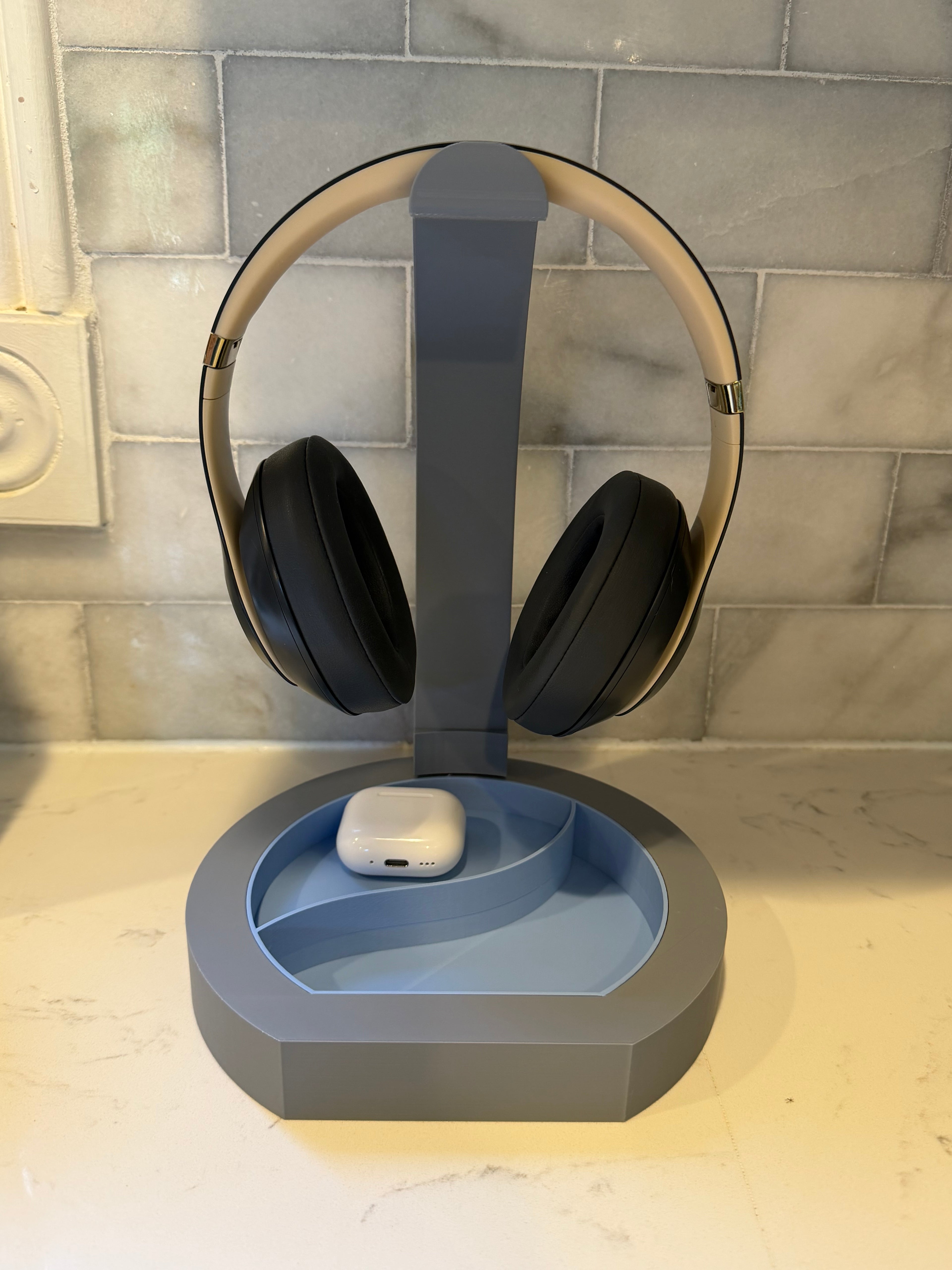 3D-printed Headphone Stand