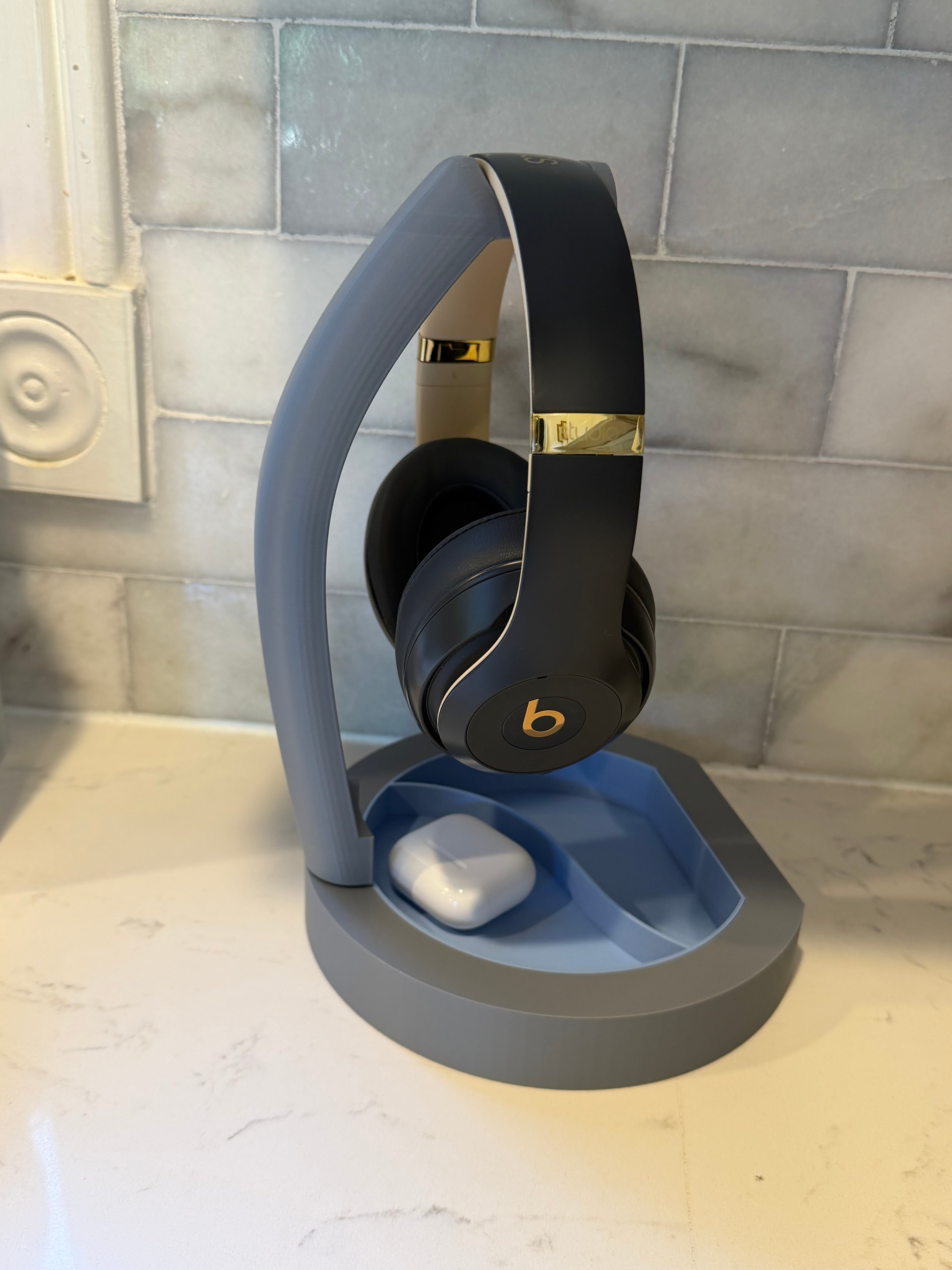3D-printed Headphone Stand