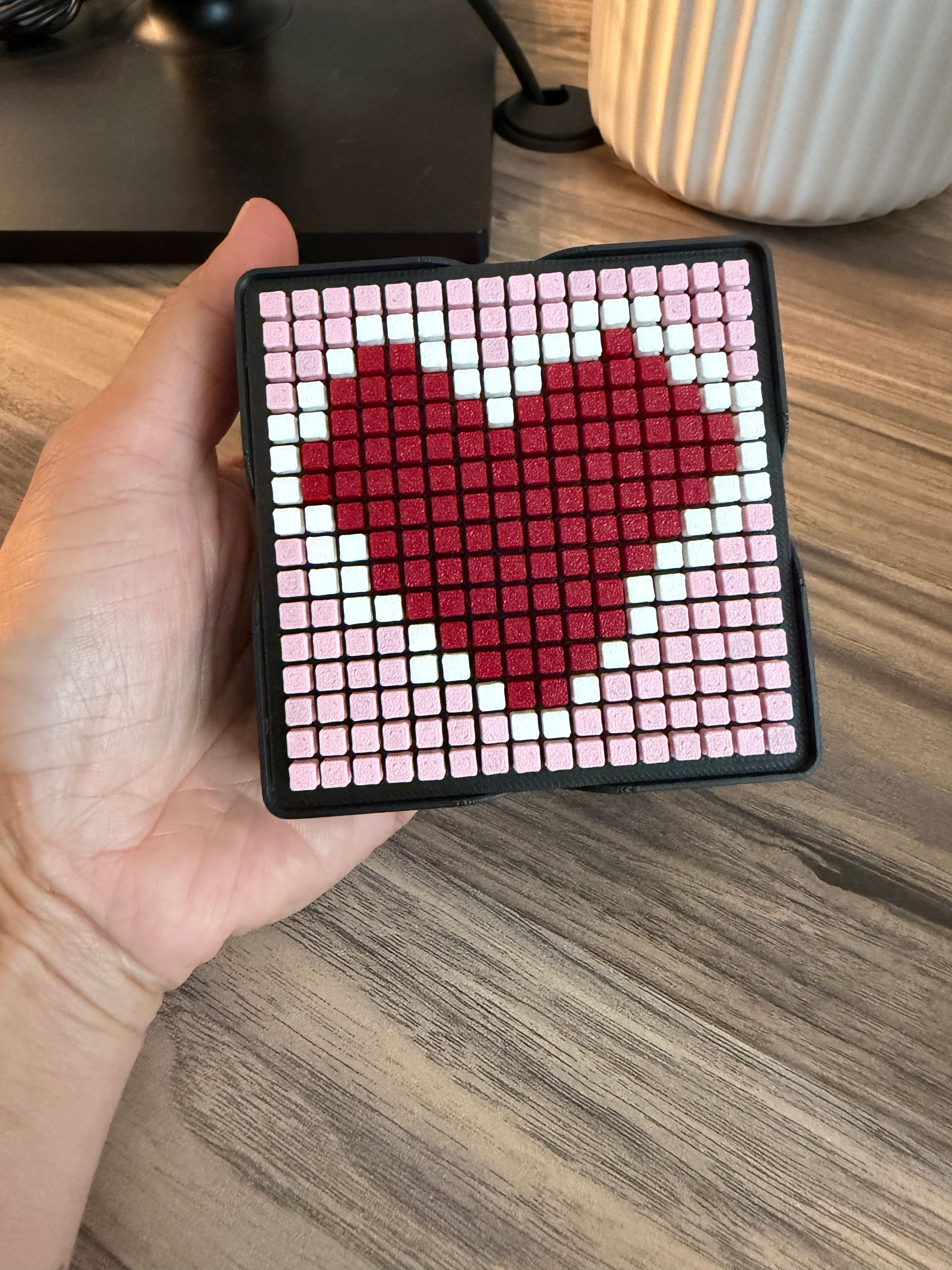 Travel pixel art!